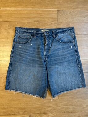 Madewell Essex Long Baggy Short, Medium wash (Summer 2025)